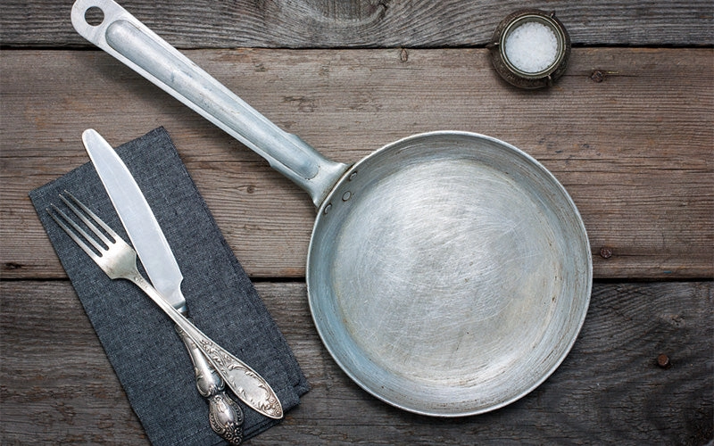 Can you put an aluminum pan in the oven safe guide and tips 1 Aluminum oven pan safety guidelines