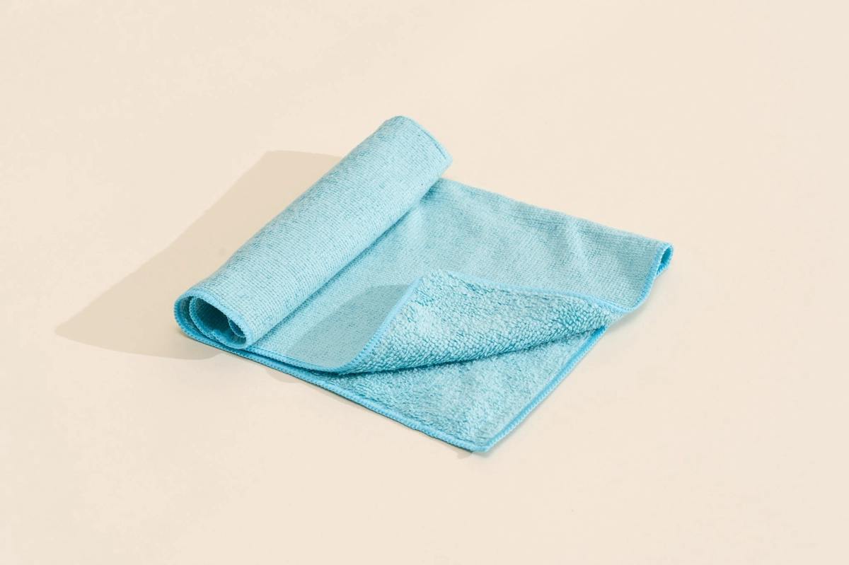 Cleaning cloths guide microfiber vs cotton