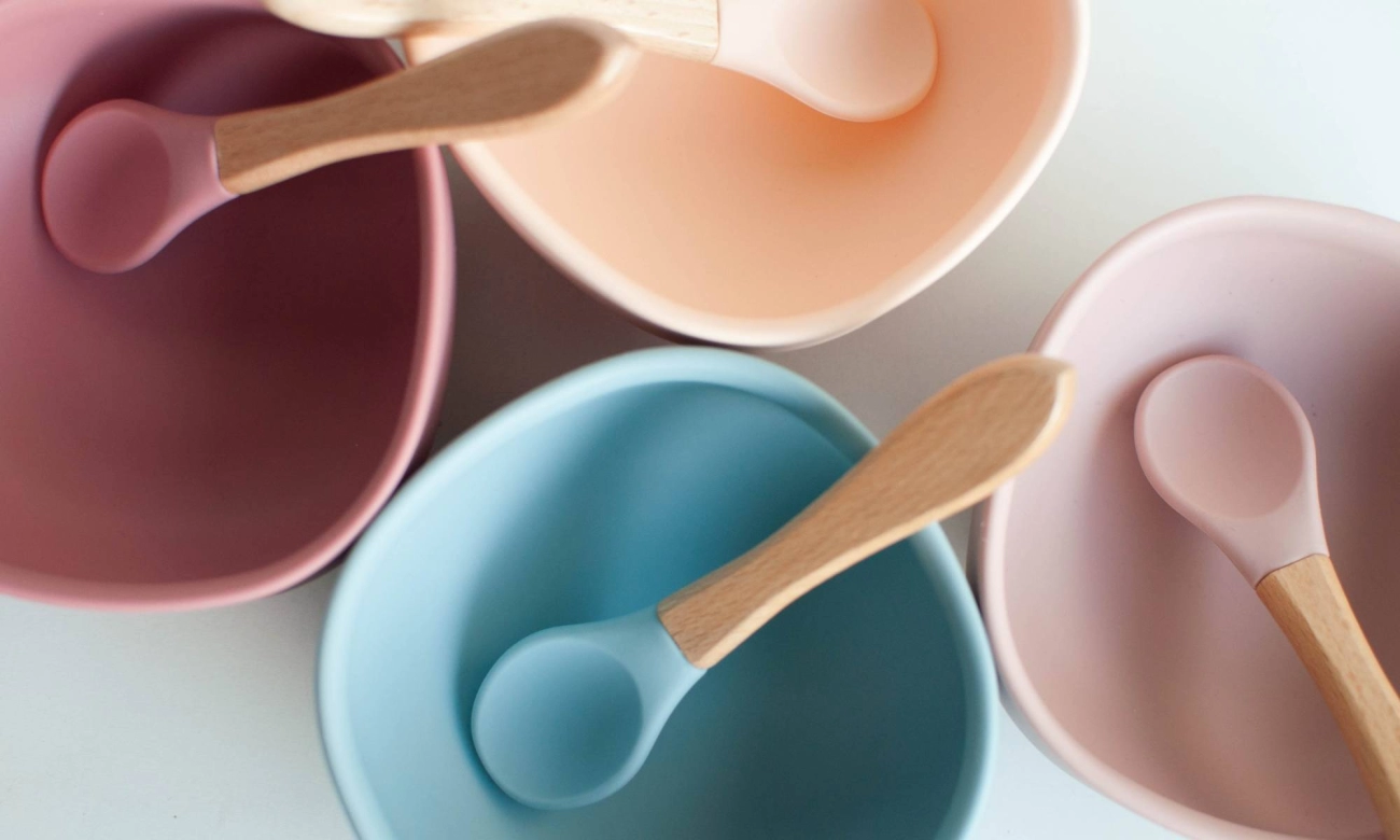 ประโยชน์ของซิลิโคนที่นำกลับมาใช้ใหม่ได้ที่ทนทานและไม่เป็นพิษ